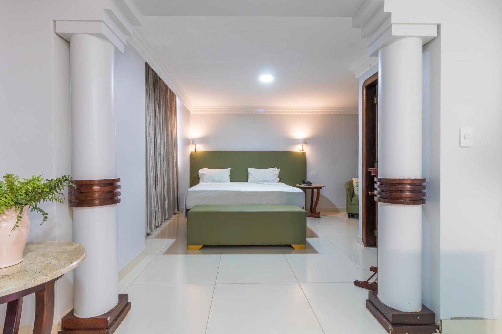 Umuarama Plaza Hotel By Castelo Itaipava جويانيا المظهر الخارجي الصورة