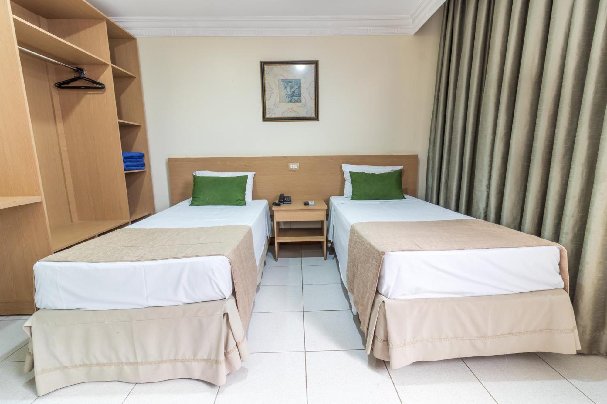 Umuarama Plaza Hotel By Castelo Itaipava جويانيا المظهر الخارجي الصورة