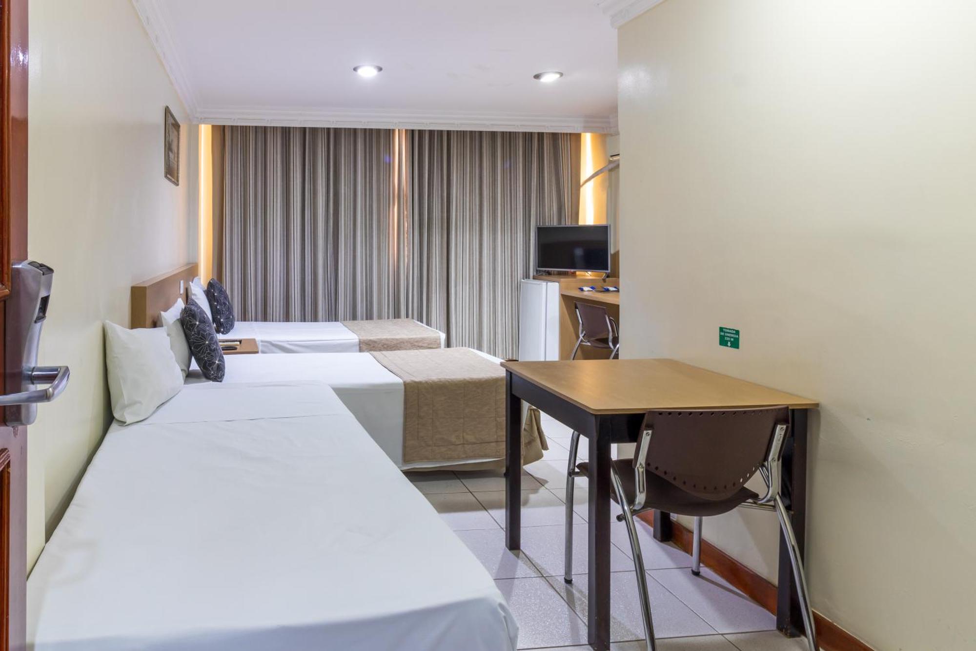 Umuarama Plaza Hotel By Castelo Itaipava جويانيا المظهر الخارجي الصورة