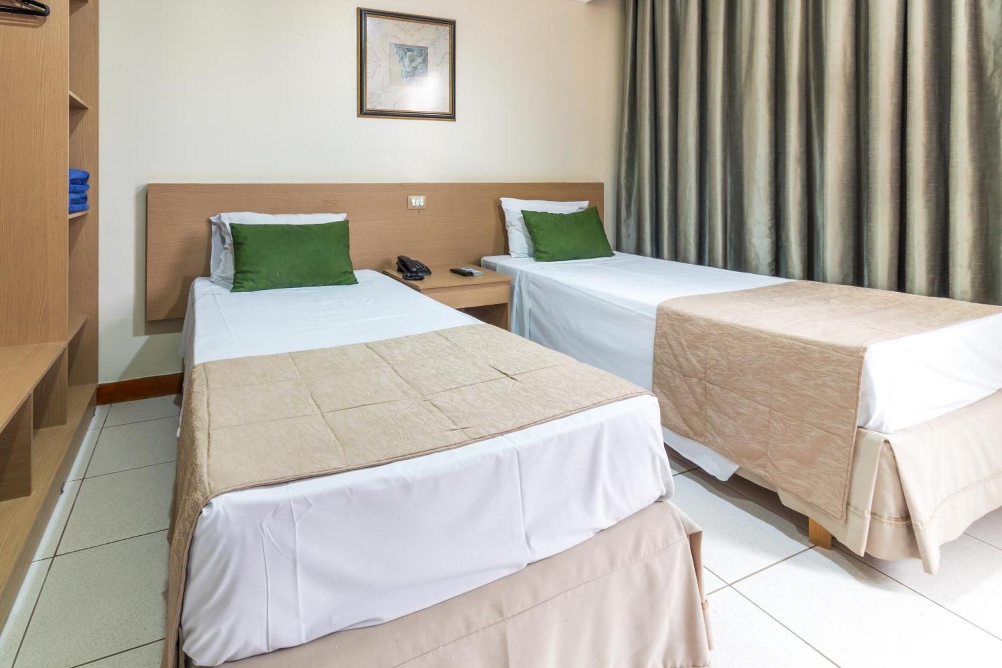Umuarama Plaza Hotel By Castelo Itaipava جويانيا المظهر الخارجي الصورة
