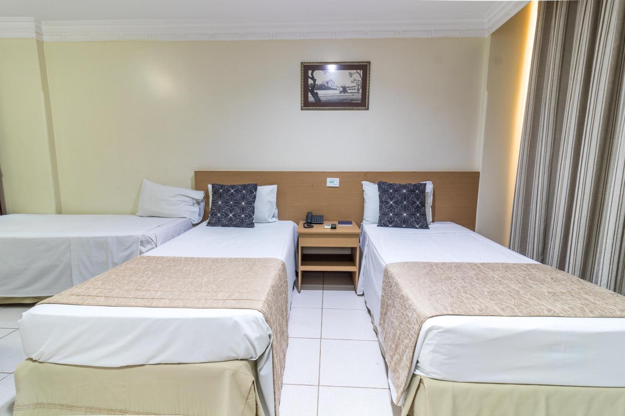 Umuarama Plaza Hotel By Castelo Itaipava جويانيا المظهر الخارجي الصورة
