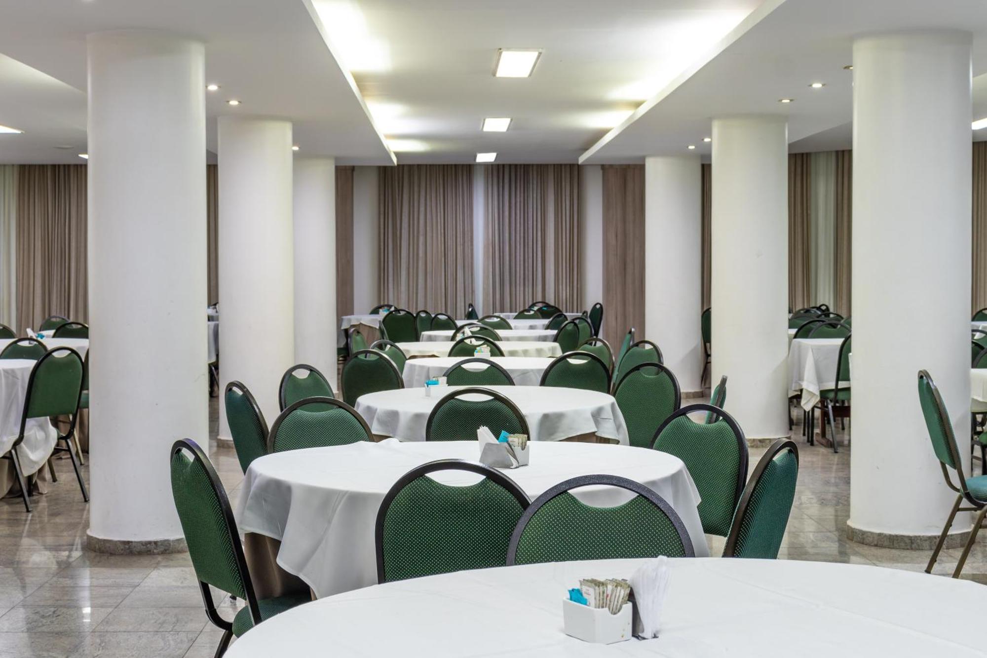 Umuarama Plaza Hotel By Castelo Itaipava جويانيا المظهر الخارجي الصورة
