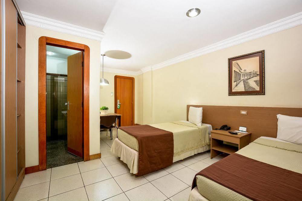 Umuarama Plaza Hotel By Castelo Itaipava جويانيا المظهر الخارجي الصورة